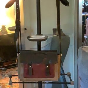 Madewell leather tri-tone crossbody bag.